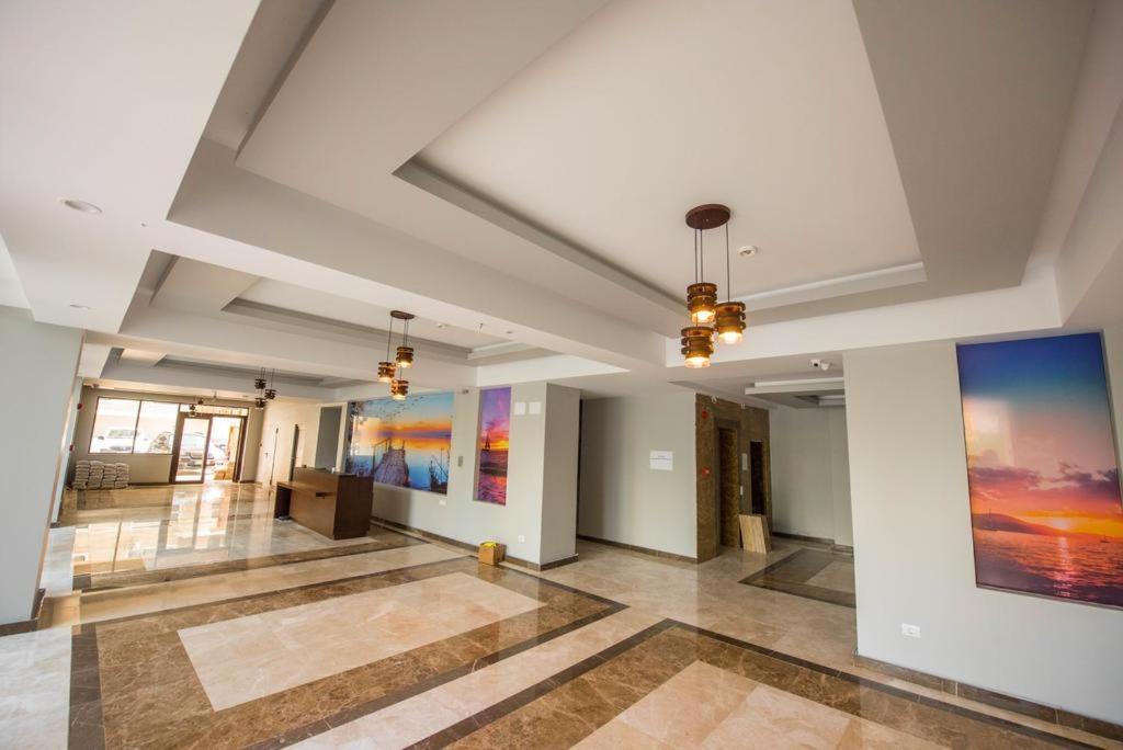 Midada Cazino Mamaia Apartman Kültér fotó
