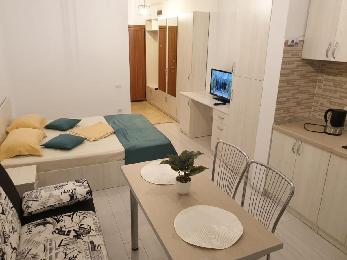 Midada Cazino Mamaia Apartman Kültér fotó